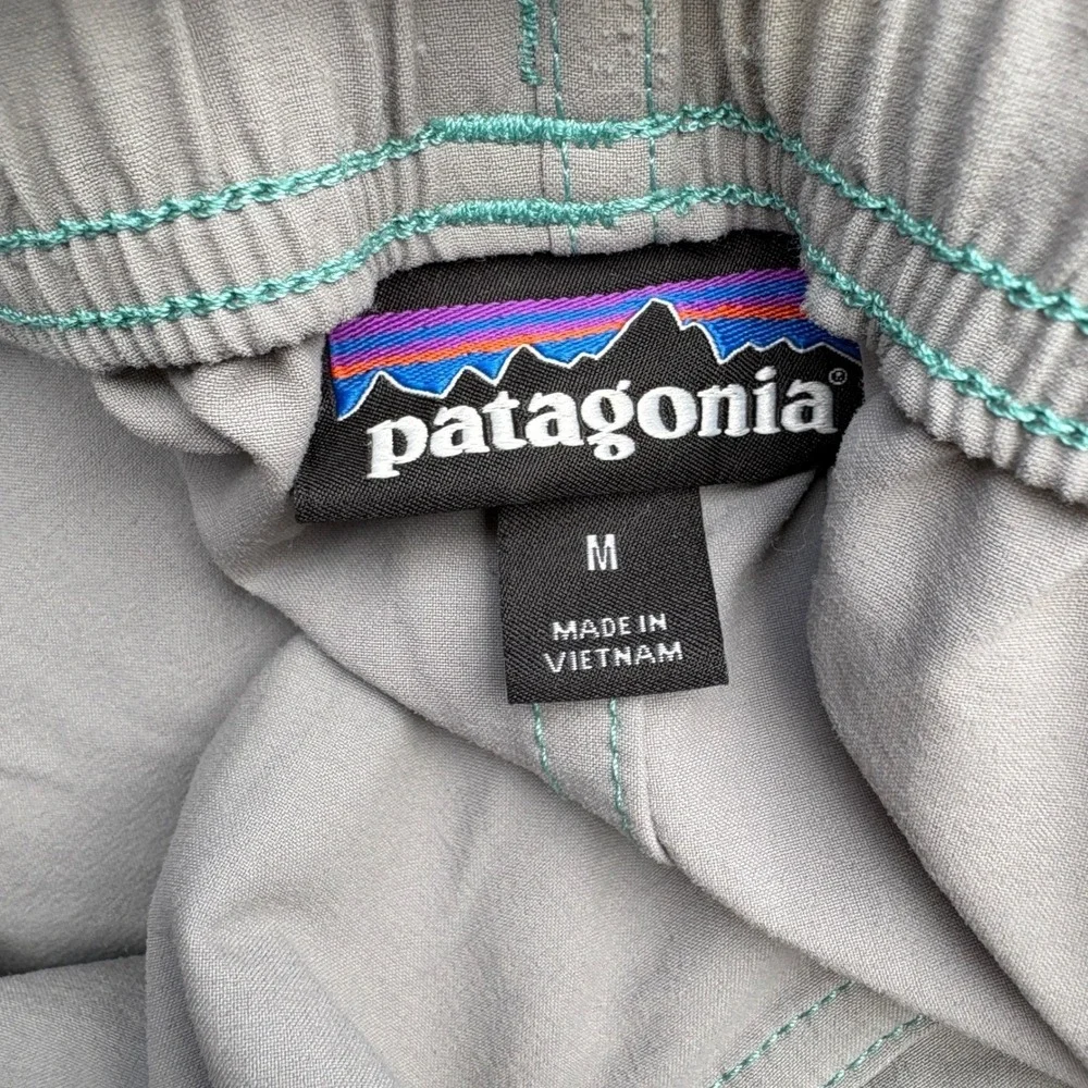 Patagonia Mens M Baggies Lights Shorts Grey Green Colorblock 6.5 Inseam Swim